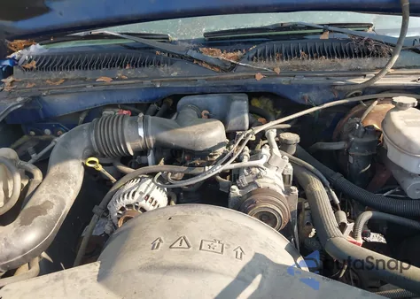 2004 Chevrolet Silverado 1500 из США, поврежденный, VIN 1GCEC14X44Z282736